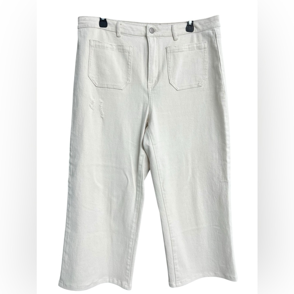 Versona Front Pocket Cream‎ Denim Distressed Crop Pants Size 14